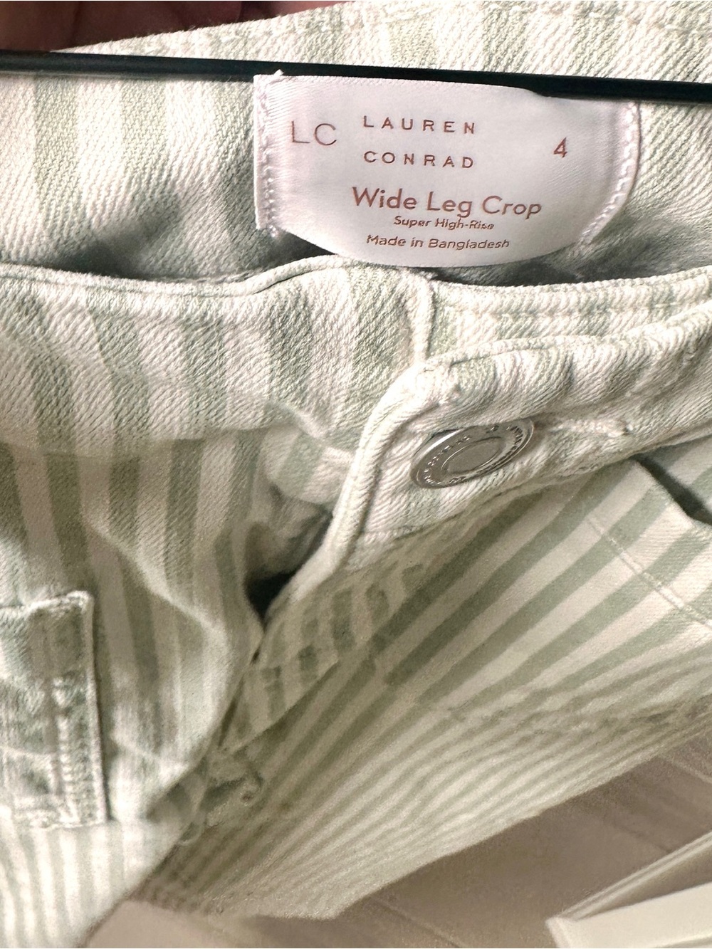 LC Lauren Conrad Sage and White Wide Leg Crop Pants - Picture 2 of 4